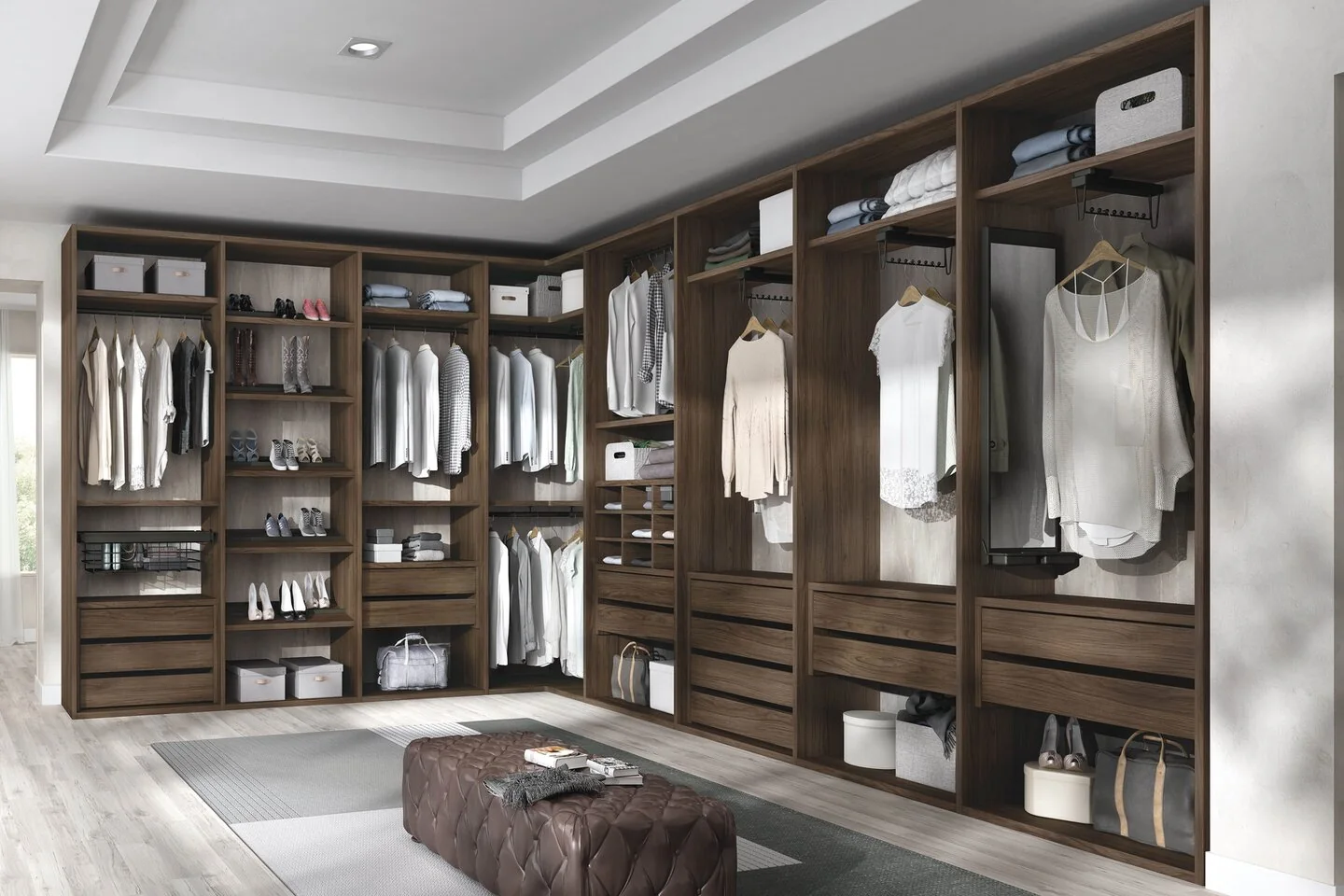 Dressing d'angle en L, décor noyer, avec penderies, porte-pantalons, miroir coulissant et tiroirs